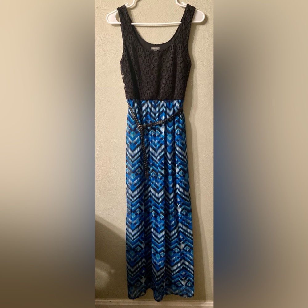 Women’s Sleeveless Maxi Dress Size Small